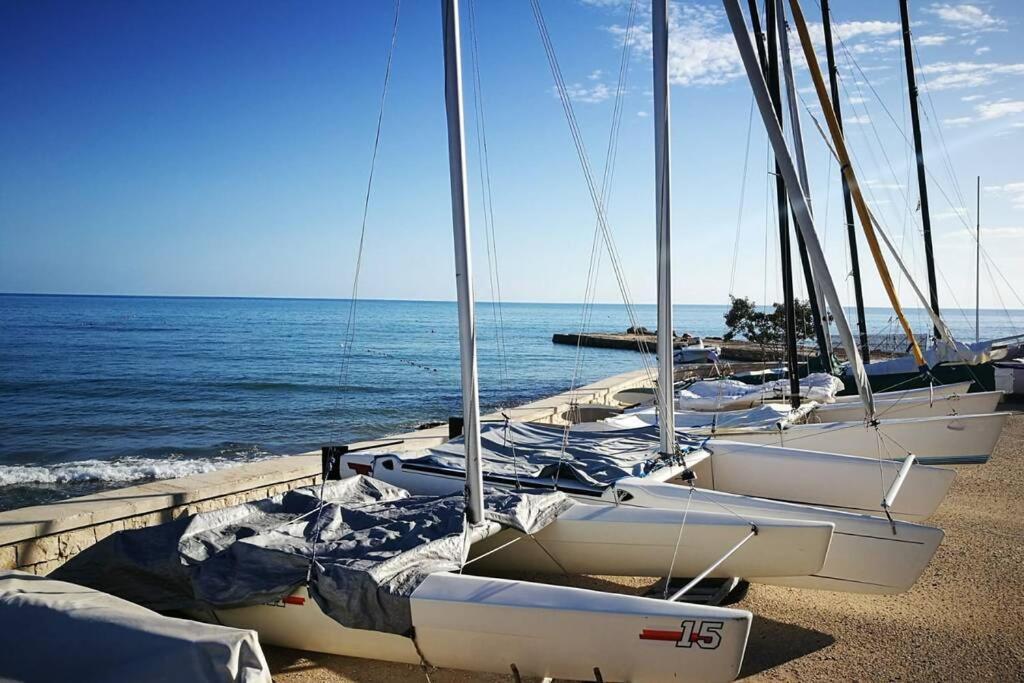 A... Mare Sicilia Villa Марина ди Модика Екстериор снимка