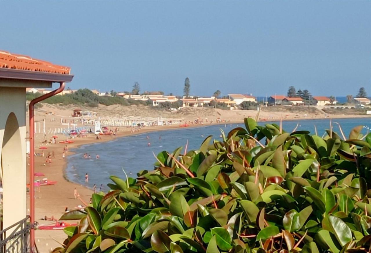 A... Mare Sicilia Villa Марина ди Модика Екстериор снимка
